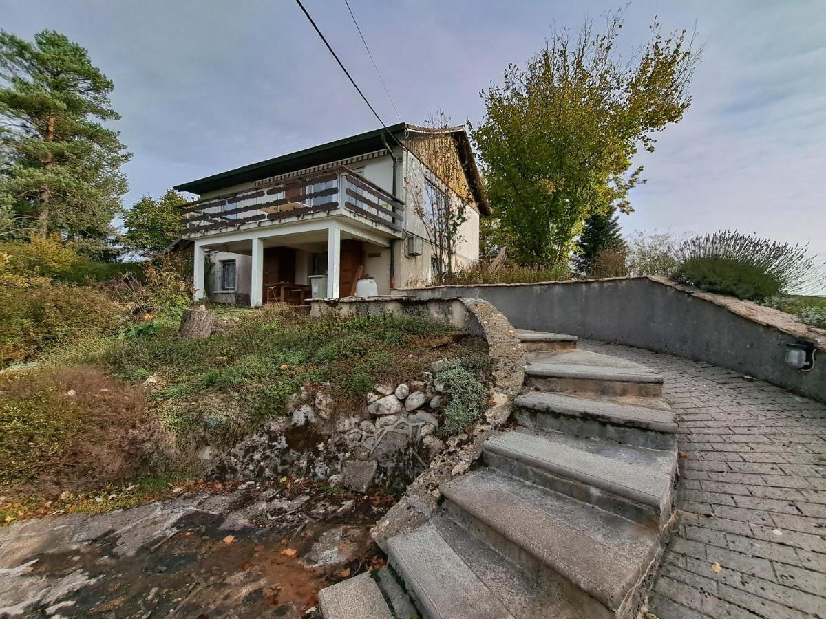 Вілла Cosy House In Picturesque Jura Дусьє Екстер'єр фото